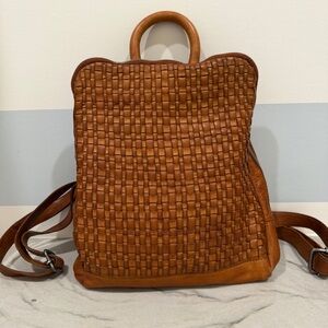 Vilenca Holland Brown Woven Leather Backpack